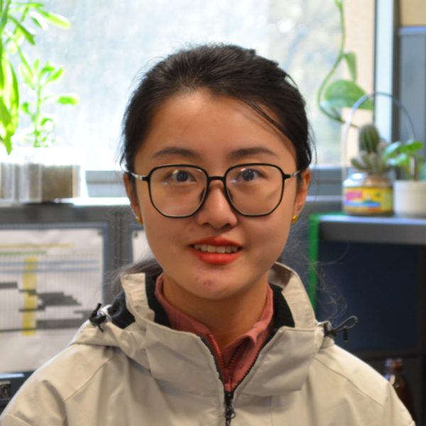 Photo of Yiwen Chen