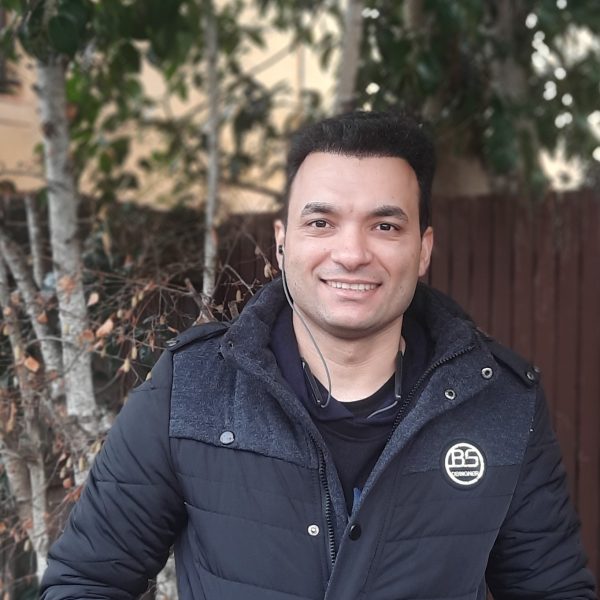 Photo of Reza S. Kouhsar