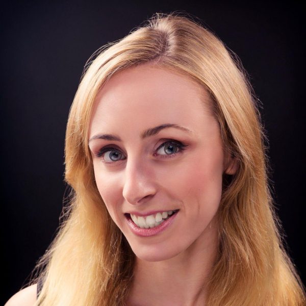 Photo of Laura Steel